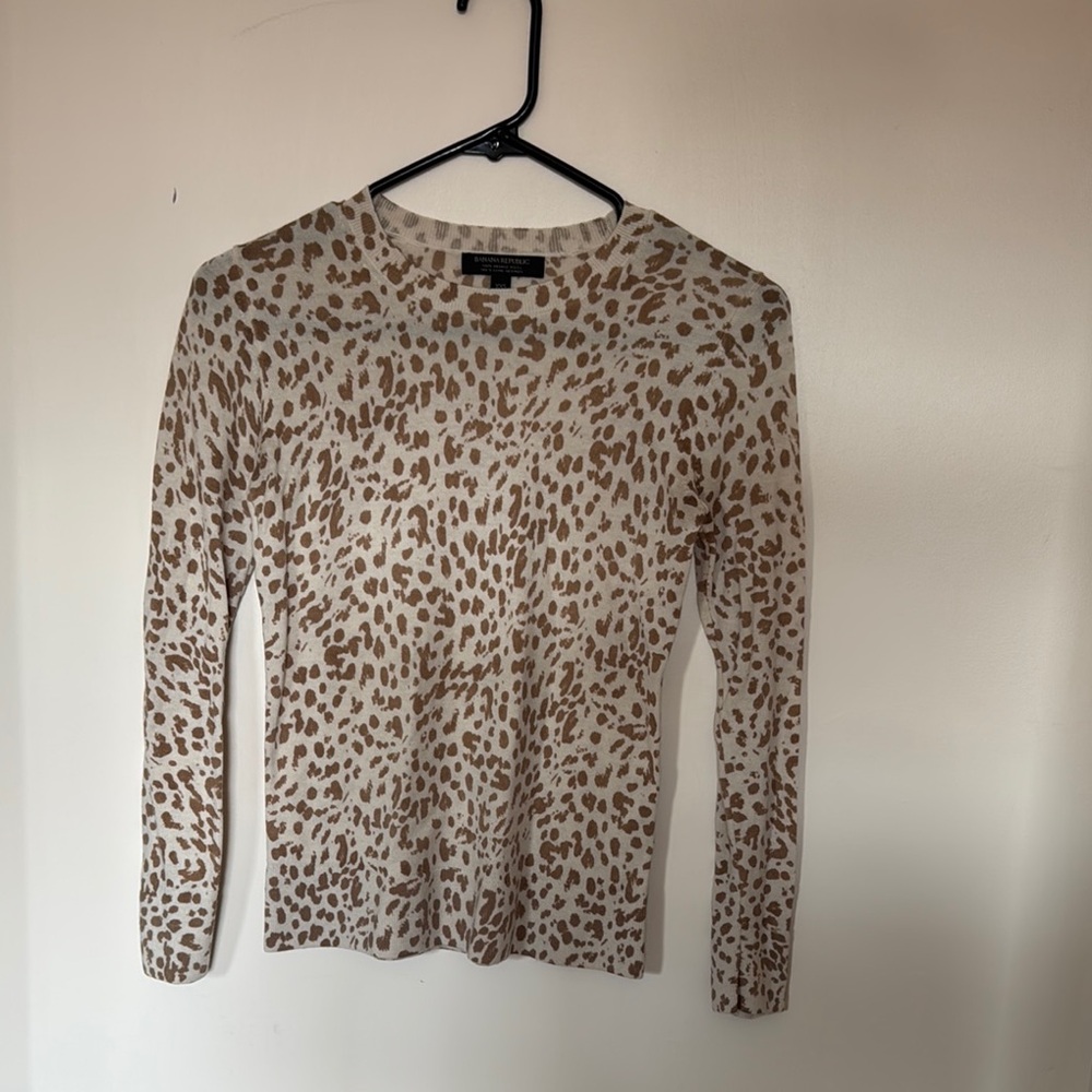 Leopard Print Long Sleeve Top
